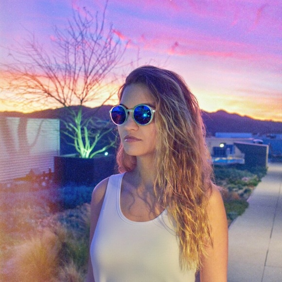 "Baeby" - Picture 2 of 3